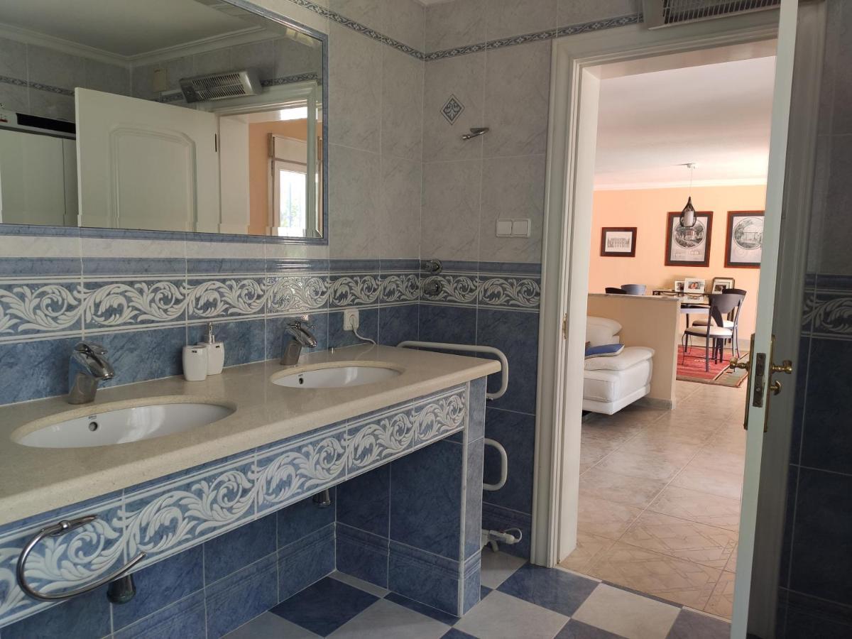 Villa With Private Pool, Bbq, Fitness Center & Sauna San Vicente Raspeig Εξωτερικό φωτογραφία